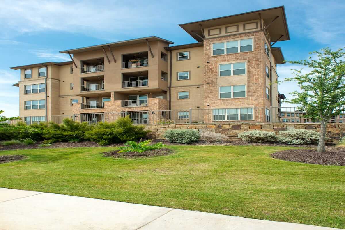 Fort Worth TX Senior Living Photo Gallery - Discovery Village At Alliance  Town Center