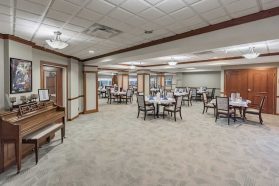 Assisted-Living-Dining-Room