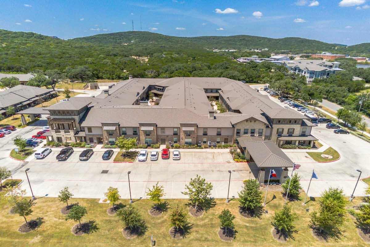 An exterior shot of Discovery Village at Dominion.