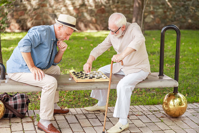 Top 20 Games For Seniors with Dementia - Stellar Senior Living Communities