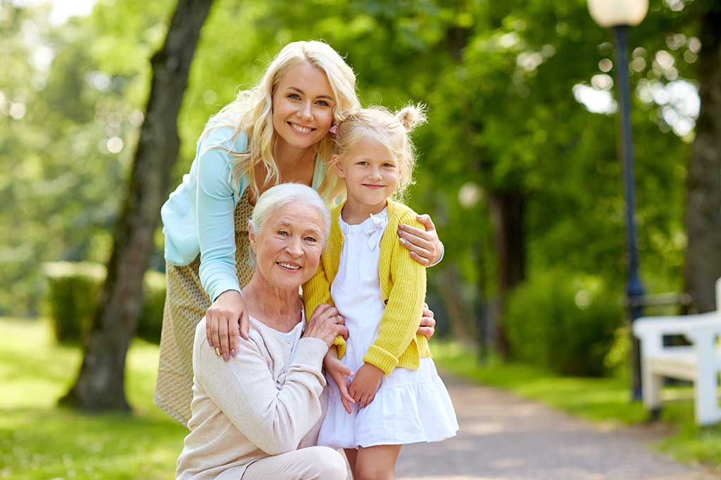 Simple Activities Your Elderly Parent With Dementia Can Do For Fun