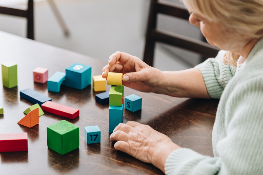 Helping Your Loved Ones With Dementia Transition To Memory Care Near ...